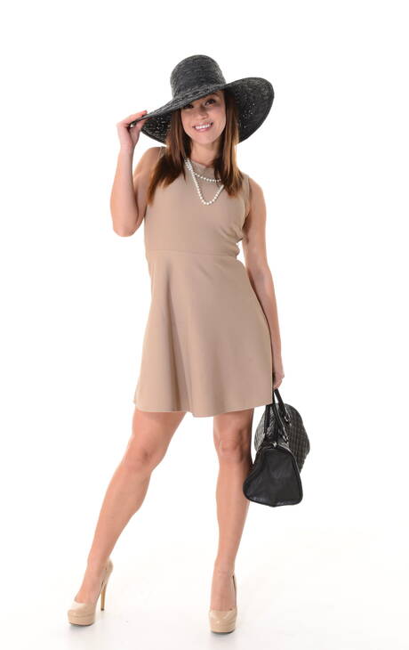 iStripper are pleased to offer you xxx pictures featuring Alyssa Reece in jerking pussy scene